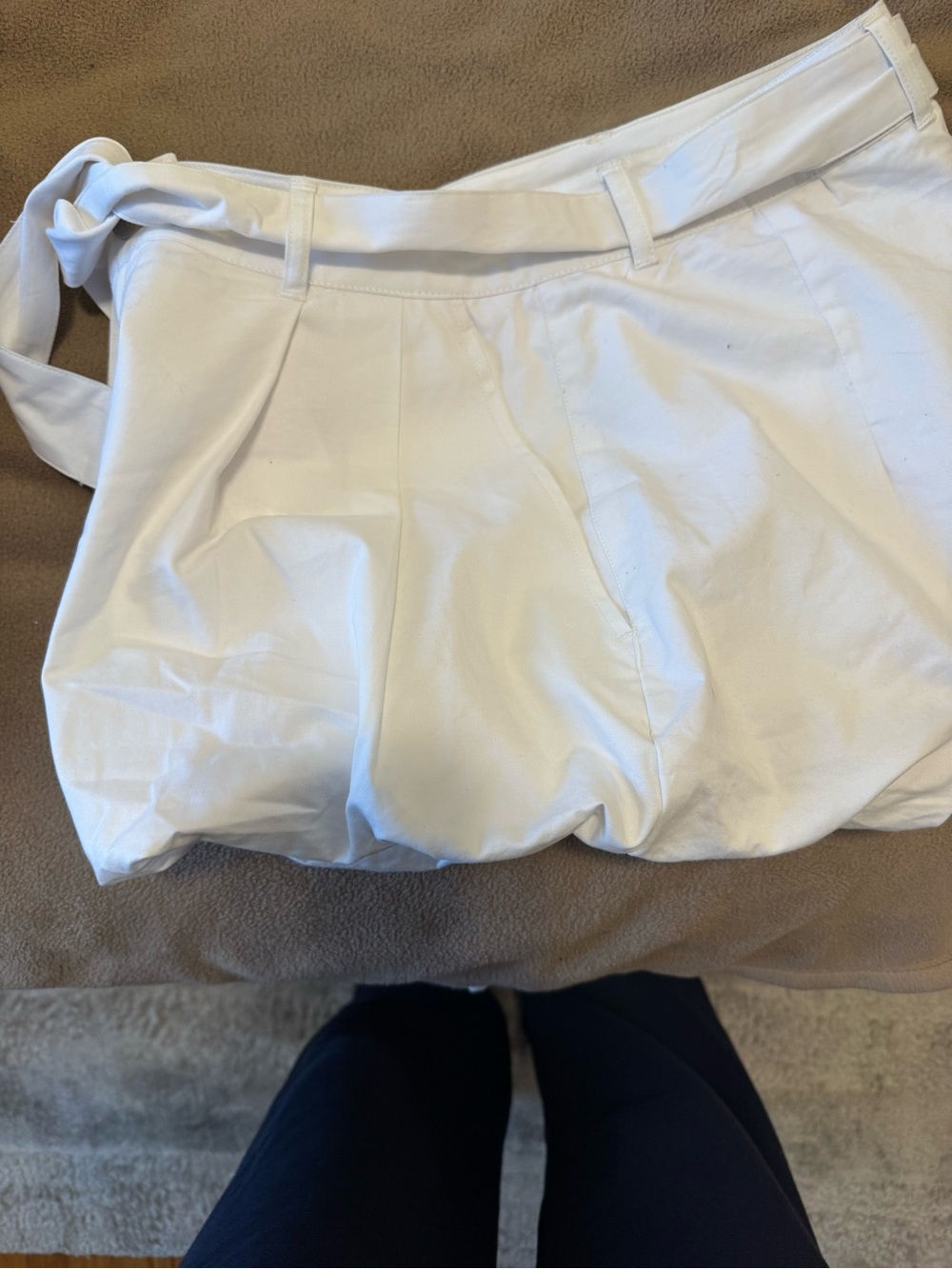 AFRM WHITE Bubble hem cotton shorts - Picture 4 of 5